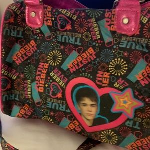 Justin Bieber colectora purse